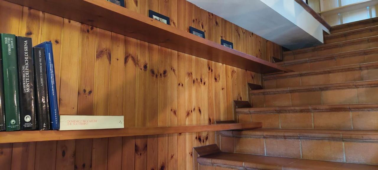 Little Brick House On Siena Hills With Balconies Apartment Ngoại thất bức ảnh