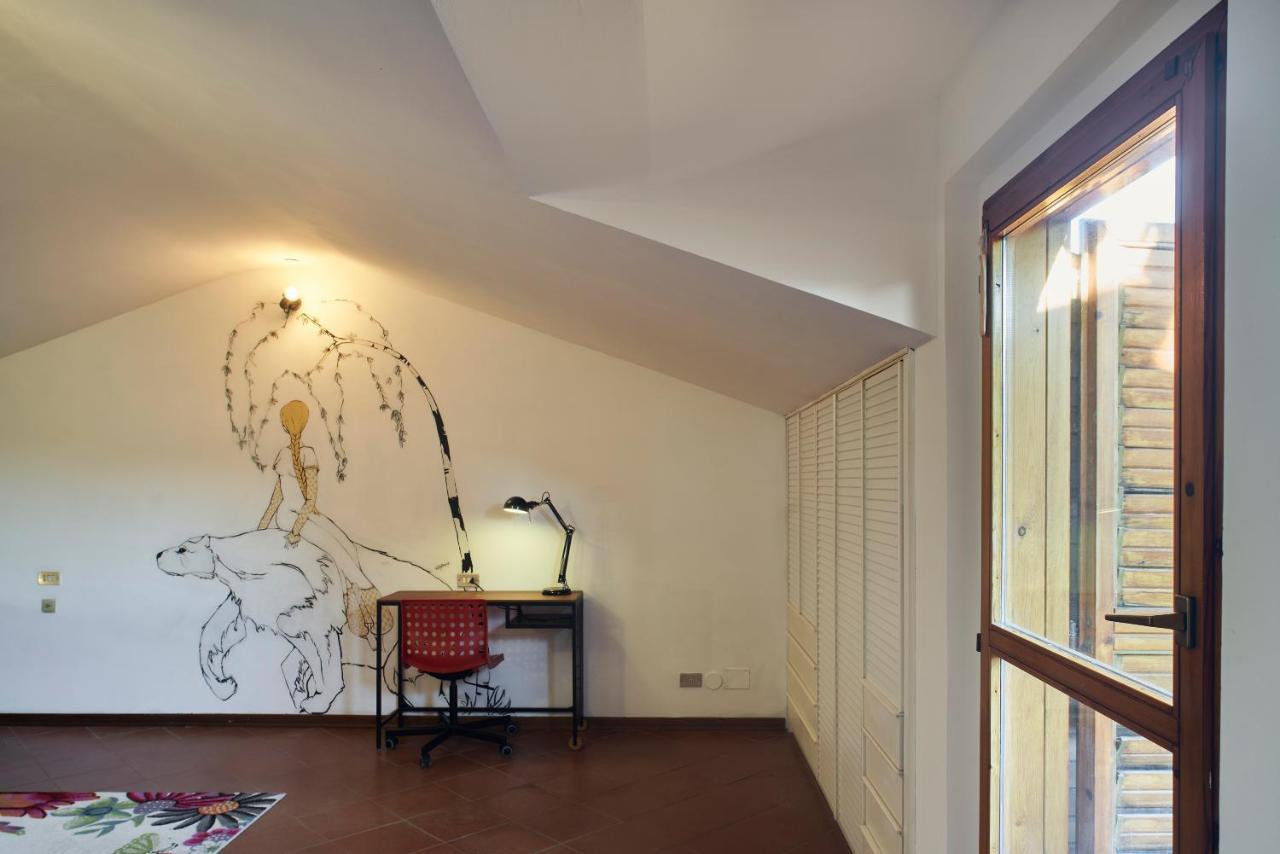 Little Brick House On Siena Hills With Balconies Apartment Ngoại thất bức ảnh